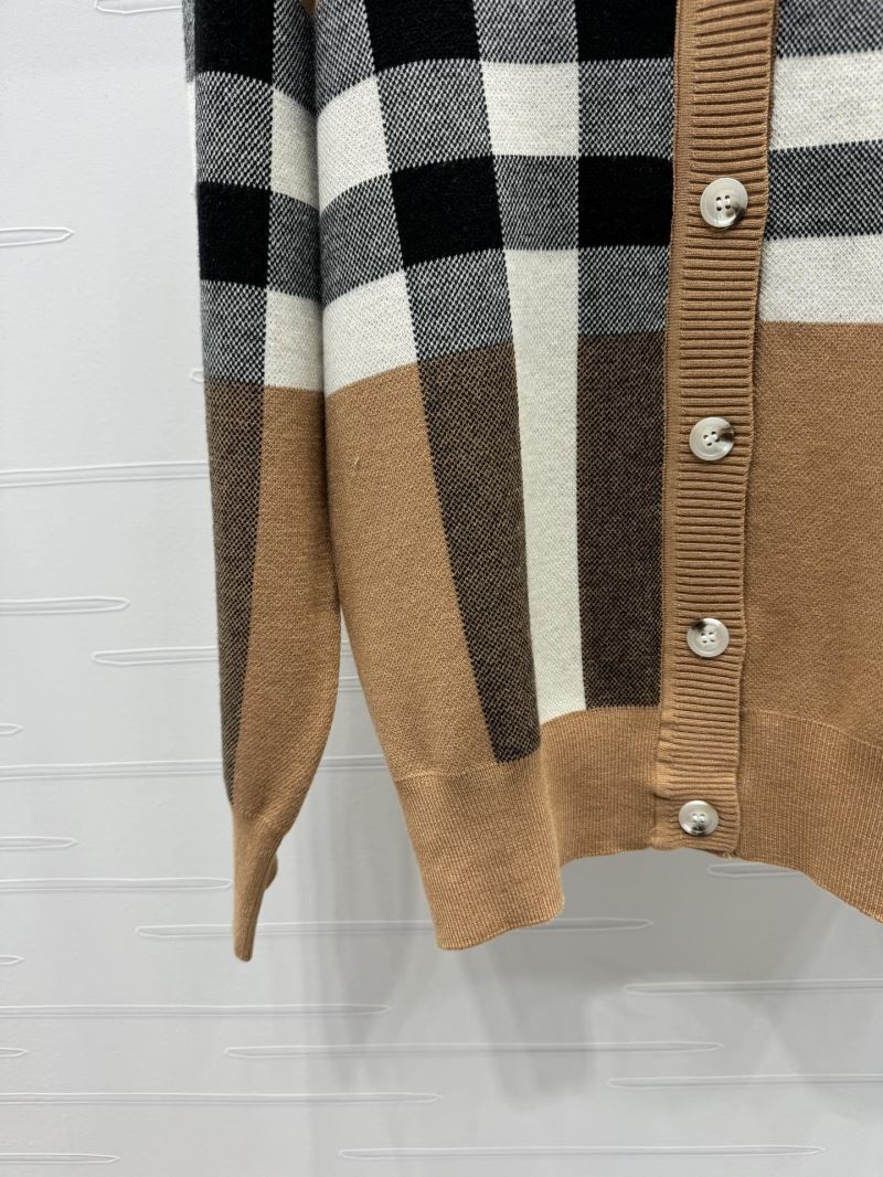 Burberry Sweaters